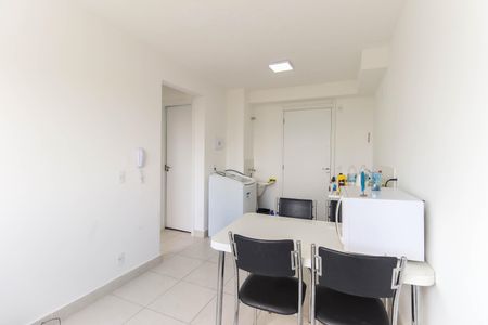 Apartamento para alugar com 31m², 2 quartos e sem vagaSala - Cozinha
