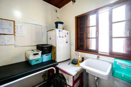 Casa para alugar com 232m², 7 quartos e 4 vagas Casa para alugar com 232m², 7 quartos e 4 vagasQuarto 03