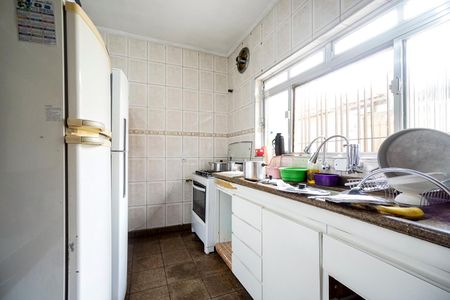 Casa para alugar com 232m², 7 quartos e 4 vagas Casa para alugar com 232m², 7 quartos e 4 vagasCozinha