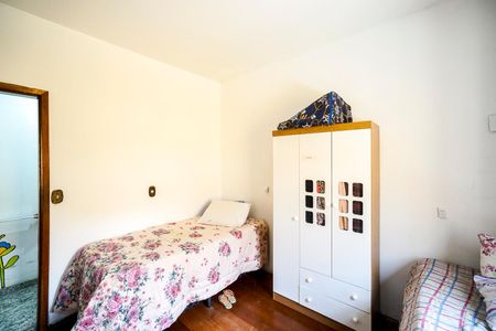 Casa para alugar com 232m², 7 quartos e 4 vagas Casa para alugar com 232m², 7 quartos e 4 vagasSuíte 01