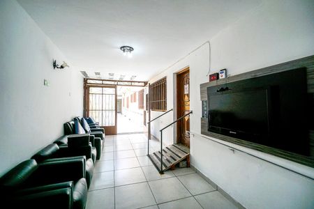 Casa para alugar com 232m², 7 quartos e 4 vagas Casa para alugar com 232m², 7 quartos e 4 vagasHall de entrada