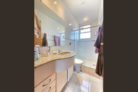 Apartamento à venda com 83m², 3 quartos e 2 vagas Apartamento à venda com 83m², 3 quartos e 2 vagasBanheiro Social