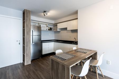 Apartamento para alugar com 58m², 2 quartos e 2 vagasCozinha