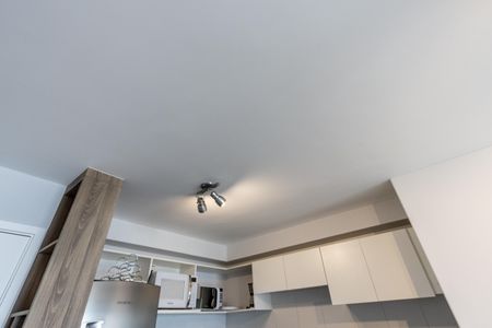 Apartamento para alugar com 58m², 2 quartos e 2 vagasCozinha