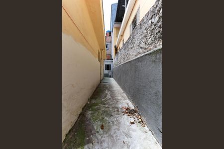 Casa para alugar com 40m², 1 quarto e sem vaga Casa para alugar com 40m², 1 quarto e sem vagaCorredor externo