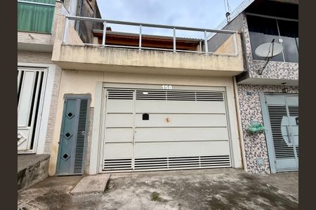 Casa para alugar com 80m², 2 quartos e sem vagaFachada