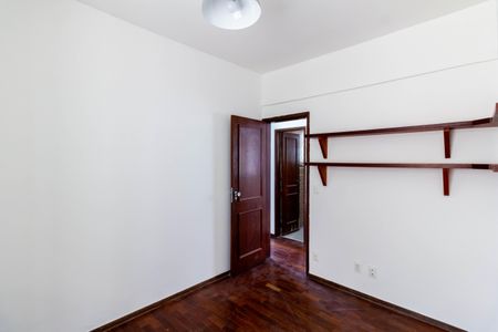 Apartamento para alugar com 100m², 3 quartos e 2 vagas Apartamento para alugar com 100m², 3 quartos e 2 vagasQuarto 2
