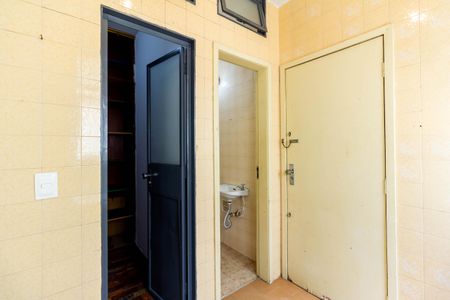 Apartamento para alugar com 100m², 3 quartos e 2 vagas Apartamento para alugar com 100m², 3 quartos e 2 vagasÁrea de Serviço