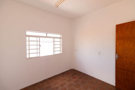 Casa para alugar com 100m², 3 quartos e sem vaga Casa para alugar com 100m², 3 quartos e sem vagaQuarto 3