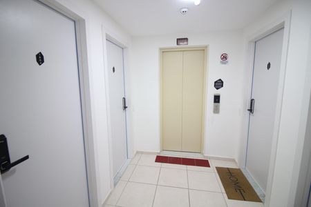 Apartamento à venda com 55m², 2 quartos e 1 vagaÁrea comum