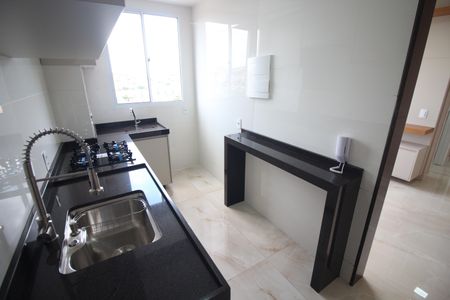 Apartamento à venda com 55m², 2 quartos e 1 vagaCozinha e Área de Serviço