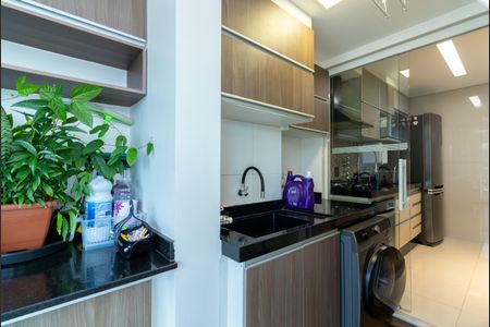 Apartamento à venda com 83m², 3 quartos e 2 vagas Apartamento à venda com 83m², 3 quartos e 2 vagasÁrea de Serviço