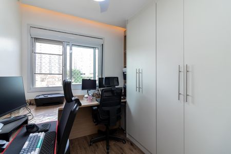 Apartamento à venda com 83m², 3 quartos e 2 vagas Apartamento à venda com 83m², 3 quartos e 2 vagasQuarto 2