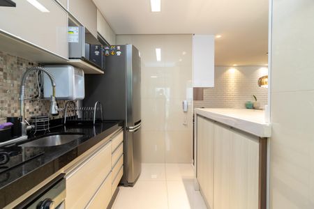 Apartamento à venda com 83m², 3 quartos e 2 vagas Apartamento à venda com 83m², 3 quartos e 2 vagasCozinha