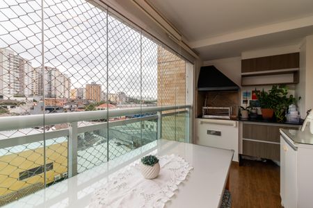 Apartamento à venda com 83m², 3 quartos e 2 vagas Apartamento à venda com 83m², 3 quartos e 2 vagasVaranda da Sala