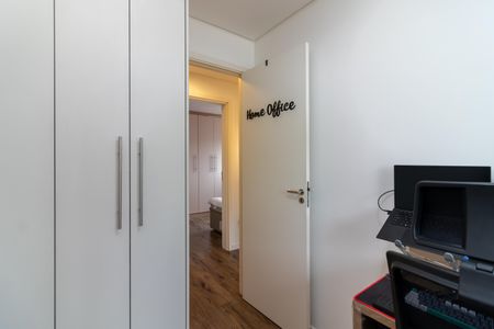 Apartamento à venda com 83m², 3 quartos e 2 vagas Apartamento à venda com 83m², 3 quartos e 2 vagasQuarto 2