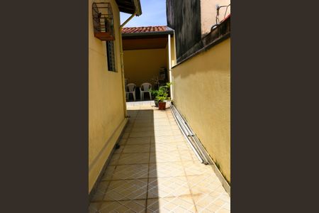 Casa para alugar com 176m², 2 quartos e 2 vagas Casa para alugar com 176m², 2 quartos e 2 vagascorredor externo