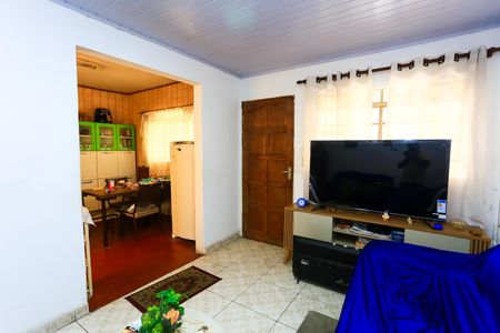 Sala  de casa para alugar com 2 quartos, 176m² em Jardim Umarizal, São Paulo