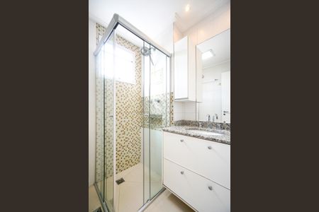 Apartamento para alugar com 100m², 2 quartos e 2 vagas Apartamento para alugar com 100m², 2 quartos e 2 vagasBanheiro da suíte