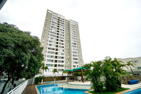 Apartamento para alugar com 100m², 2 quartos e 2 vagas Apartamento para alugar com 100m², 2 quartos e 2 vagasFachada