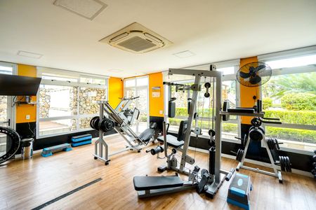 Apartamento para alugar com 100m², 2 quartos e 2 vagas Apartamento para alugar com 100m², 2 quartos e 2 vagasAcademia