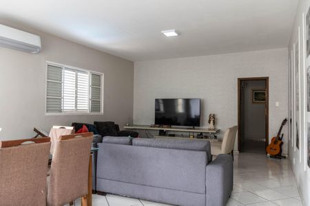 Sala de casa à venda com 3 quartos, 365m² em Padre Eustáquio, Belo Horizonte