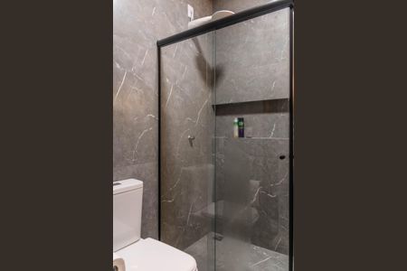 Casa à venda com 365m², 3 quartos e 6 vagas Casa à venda com 365m², 3 quartos e 6 vagasBanheiro Social