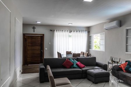 Sala de casa à venda com 3 quartos, 365m² em Padre Eustáquio, Belo Horizonte