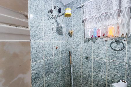 Banheiro  de apartamento à venda com 1 quarto, 50m² em Humaitá, Rio de Janeiro