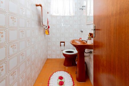 Casa à venda com 100m², 3 quartos e 2 vagasLavabo