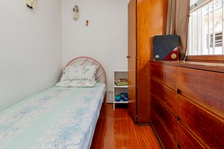 Casa à venda com 100m², 3 quartos e 2 vagasQuarto 2