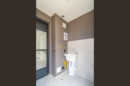 Casa de condomínio à venda com 73m², 2 quartos e 2 vagas