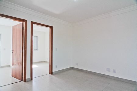 Sala de apartamento à venda com 2 quartos, 44m² em Vila Mangalot, São Paulo