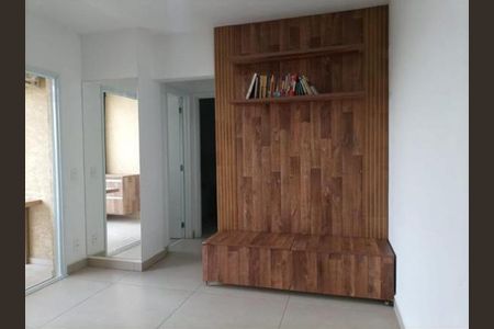 Sala de apartamento para alugar com 2 quartos, 50m² em Parque Campolim, Sorocaba