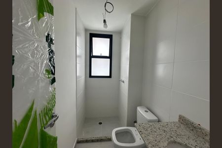 Apartamento à venda com 73m², 3 quartos e 2 vagas Apartamento à venda com 73m², 3 quartos e 2 vagasBanheiro da Suíte