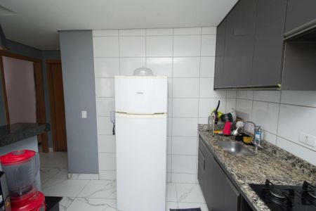 Apartamento para alugar com 44m², 2 quartos e 1 vaga Apartamento para alugar com 44m², 2 quartos e 1 vagaCozinha e Área de Serviço