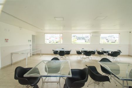 Apartamento para alugar com 44m², 2 quartos e 1 vaga Apartamento para alugar com 44m², 2 quartos e 1 vagaSalão de Festas