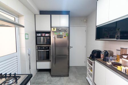 Apartamento à venda com 125m², 3 quartos e 2 vagasCozinha