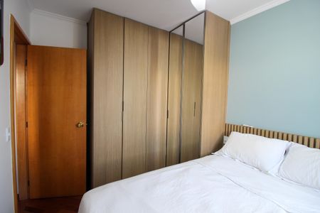 Apartamento à venda com 55m², 2 quartos e 2 vagasQuarto 1
