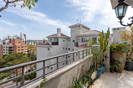 Apartamento para alugar com 144m², 3 quartos e 2 vagas