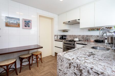 Apartamento para alugar com 144m², 3 quartos e 2 vagas