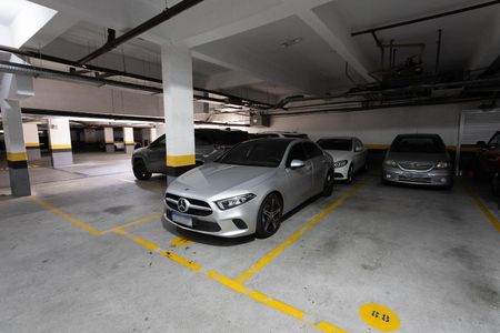 Apartamento para alugar com 144m², 3 quartos e 2 vagas