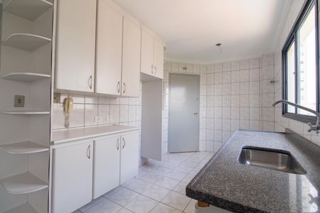Apartamento à venda com 94m², 3 quartos e 2 vagasCozinha
