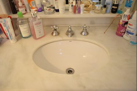 Apartamento à venda com 80m², 2 quartos e 1 vagaBanheiro da Suíte