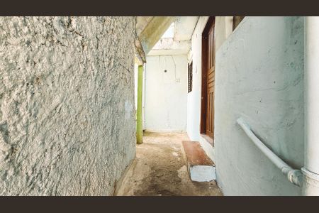 Casa para alugar com 39m², 1 quarto e sem vagaEntrada