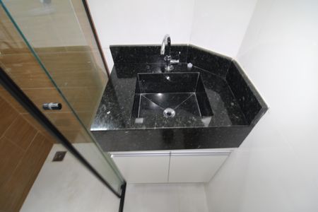 Apartamento à venda com 38m², 2 quartos e sem vagaBanheiro