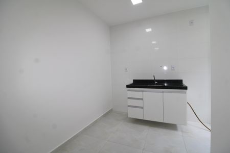 Apartamento à venda com 38m², 2 quartos e sem vagaSala / Cozinha