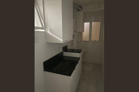 Área de serviço de apartamento para alugar com 2 quartos, 75m² em Vila Gomes Cardim, São Paulo
