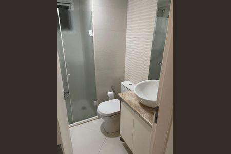 Banheiro de apartamento para alugar com 2 quartos, 75m² em Vila Gomes Cardim, São Paulo