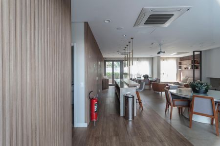 Apartamento à venda com 64m², 2 quartos e 1 vaga Apartamento à venda com 64m², 2 quartos e 1 vagaÁrea comum - Salão de festas